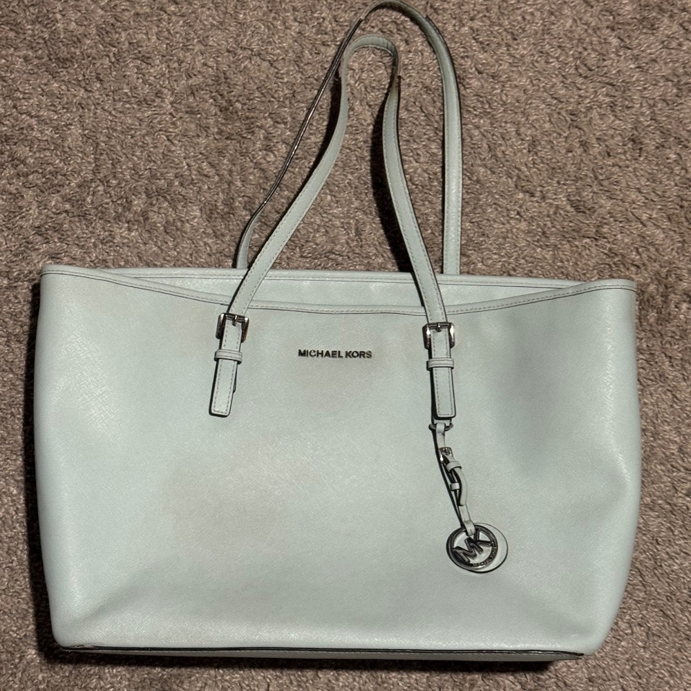 Michael Kors Jet Set Travel Tote